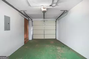 1349 Ashbrook Dr, Lawrenceville, GA 30043 - Photo 19