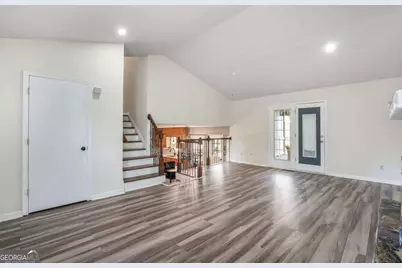 1349 Ashbrook Drive, Lawrenceville, GA 30043 - Photo 5