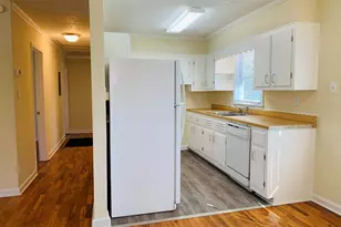 24 Camellia Dr, Newnan, GA 30263 - Photo 11