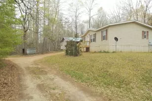 172 Mutts Dr, Mount Airy, GA 30563 - Photo 3