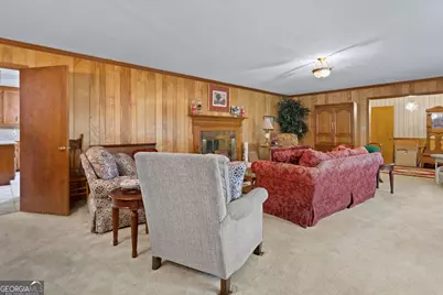 1270 Wadsworth Drive, Albany, GA 31721 - Photo 27