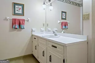 1270 Wadsworth Dr, Albany, GA 31721 - Photo 57