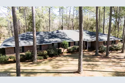 1270 Wadsworth Drive, Albany, GA 31721 - Photo 1