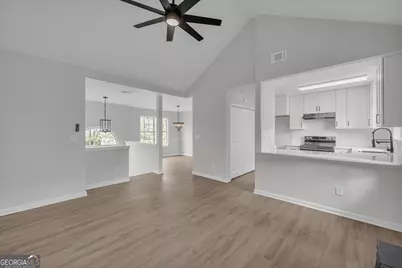 301 Jonaquil Avenue, Auburn, GA 30011 - Photo 15