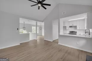 301 Jonaquil Ave, Auburn, GA 30011 - Photo 15