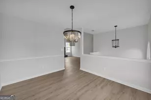 301 Jonaquil Ave, Auburn, GA 30011 - Photo 11