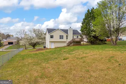 301 Jonaquil Avenue, Auburn, GA 30011 - Photo 3