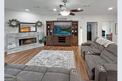 240 Northcrest Drive, Newnan, GA 30265 - Photo 9