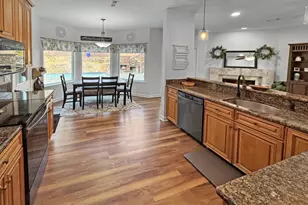 240 Northcrest Dr, Newnan, GA 30265 - Photo 15