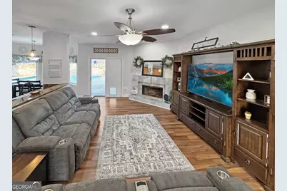 240 Northcrest Drive, Newnan, GA 30265 - Photo 7