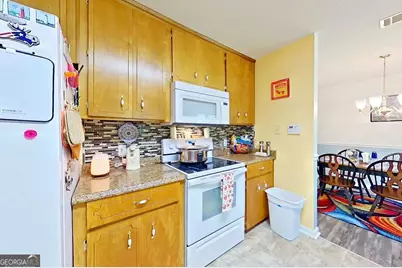 2218 Riverside Avenue, Waycross, GA 31501 - Photo 11