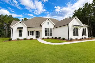 41 Commanche Cir, Williamson, GA 30292 - Photo 1