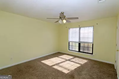 2352 Rowe Street, Hinesville, GA 31313 - Photo 13