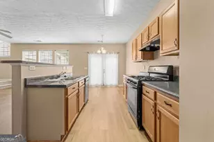 6225 Shenfield Ln, Union City, GA 30291 - Photo 5