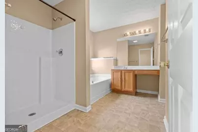 6225 Shenfield Lane, Union City, GA 30291 - Photo 11