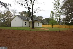 5280 Fletcher Dr SW, Oxford, GA 30054 - Photo 7