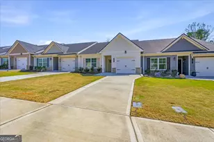 37 Silver Leaf Ln, Dawsonville, GA 30534 - Photo 1