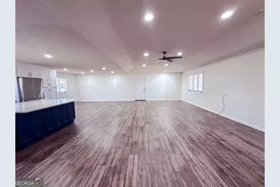 221 Collins Street, Lyons, GA 30436 - Photo 5