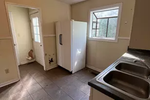 2536 Nancelon Circle N, Macon, GA 31204 - Photo 9