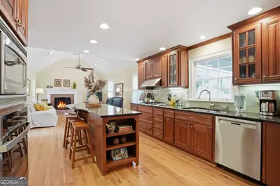 647 Park Lane, Decatur, GA 30033 - Photo 9