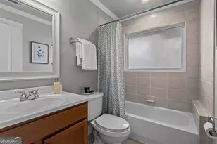 1090 Benteen Ave SE, Atlanta, GA 30312 - Photo 17