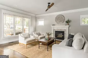 1090 Benteen Ave SE, Atlanta, GA 30312 - Photo 9