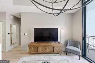 3040 Peachtree Rd, Atlanta, GA 30305 - Photo 17