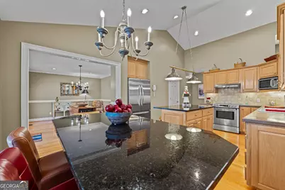 424 Capri Point, Lavonia, GA 30553 - Photo 27