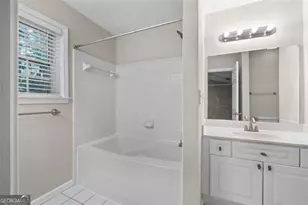 2680 Pine Tree Rd NE, Atlanta, GA 30324 - Photo 23