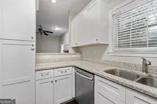 2680 Pine Tree Rd NE, Atlanta, GA 30324 - Photo 15