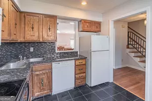 1012 Country Ct, Lawrenceville, GA 30044 - Photo 21