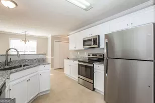 75 S Greenfield Cir, Covington, GA 30016 - Photo 11