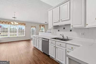 1427 Oak Bend Way, Lawrenceville, GA 30045 - Photo 3