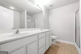 1006 Ivydale Cir, Lawrenceville, GA 30045 - Photo 17