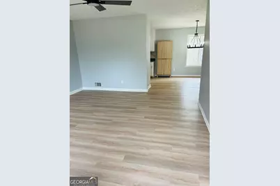 8908 Thomas Road, Jonesboro, GA 30238 - Photo 9