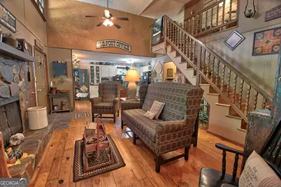 31 Creekside Lane, Clayton, GA 30525 - Photo 5