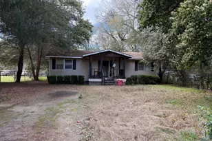709 Plant St, Montezuma, GA 31063 - Photo 1