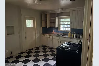 915 W Tift Avenue, Albany, GA 31701 - Photo 23