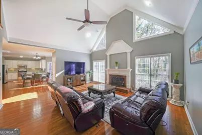1381 Providence Drive, Lawrenceville, GA 30044 - Photo 11