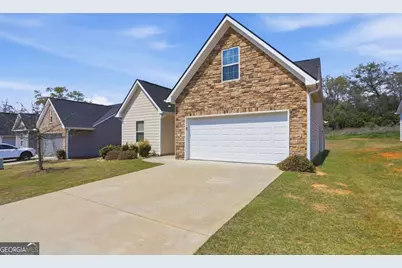 133 W Lexington Avenue, Griffin, GA 30223 - Photo 3