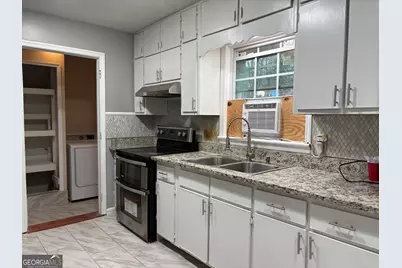 979 Cone Road, Forest Park, GA 30297 - Photo 5