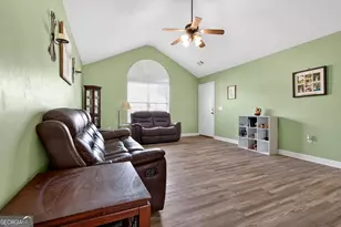 406 Spike Trail, Warner Robins, GA 31088 - Photo 5