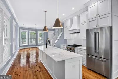 551 E Gwinnett Street, Savannah, GA 31401 - Photo 9