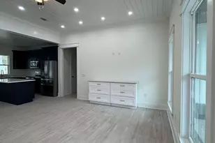 243 Charlton St, Jesup, GA 31545 - Photo 3