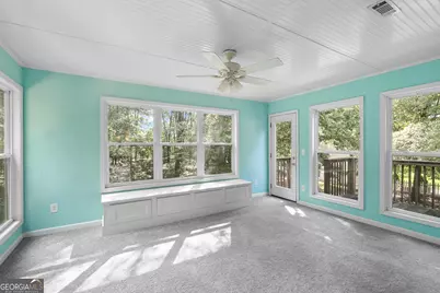 544 Academy Woods Drive, Jefferson, GA 30549 - Photo 9