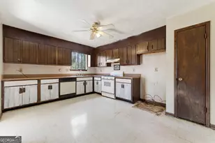 4760 Jamerson Forest Cir, Marietta, GA 30066 - Photo 11