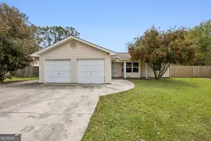 129 Fairfield Dr, Saint Marys, GA 31558 - Photo 1