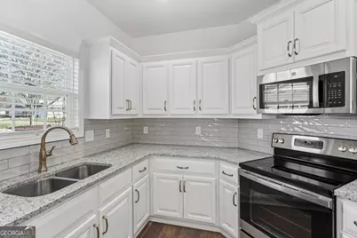 145 Fairway Oaks Drive, Perry, GA 31069 - Photo 17