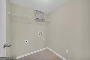 340 Thornhill Cir, Jefferson, GA 30549 - Photo 27