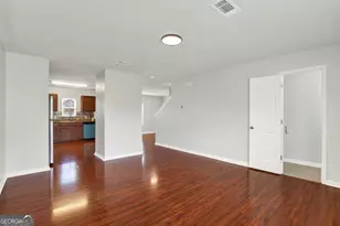 213 Barbour Ln, Hinesville, GA 31313 - Photo 5